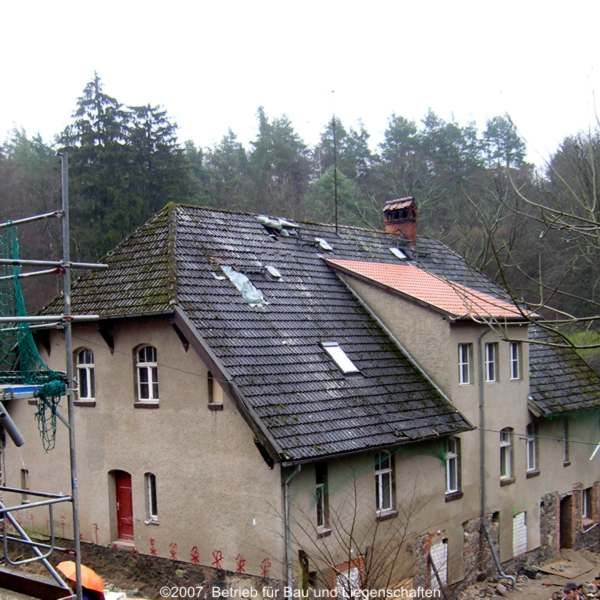 Sanierung des HaupthausesBlick auf die Hofansicht © 2007 Betrieb für Bau und LiegenschaftenMecklenburg-Vorpommern
