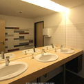 Moderne sanitäre Anlagen. © 2011 Assmann Beraten+Planen GmbH Dortmund