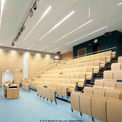 Medientechnisch und audiovisuell hervorragend ausgestatteter Hörsaal © 2012 Betrieb für Bau und Liegenschaften Mecklenburg-Vorpommern