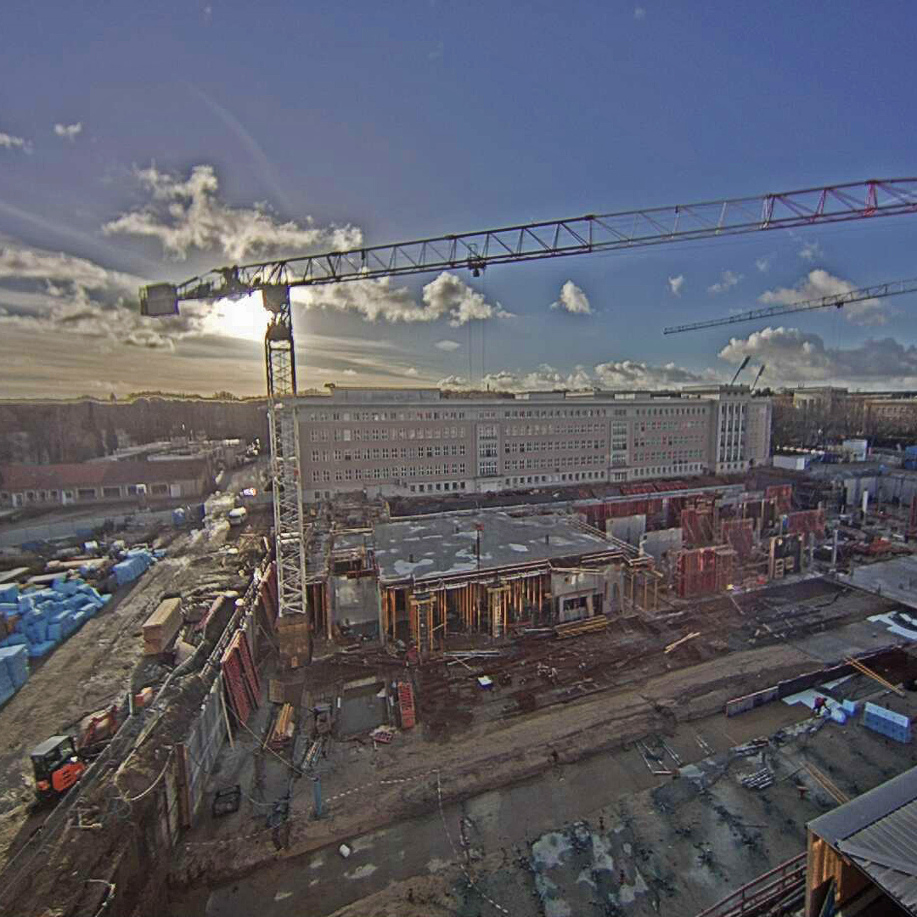 Blick vom Perioperativen Zentrum, dem Neubau der Chirurgie, auf das Baufeld. Stand: 2. Januar 2017 © 2017 Betrieb für Bau und Liegenschaften Mecklenburg-Vorpommern