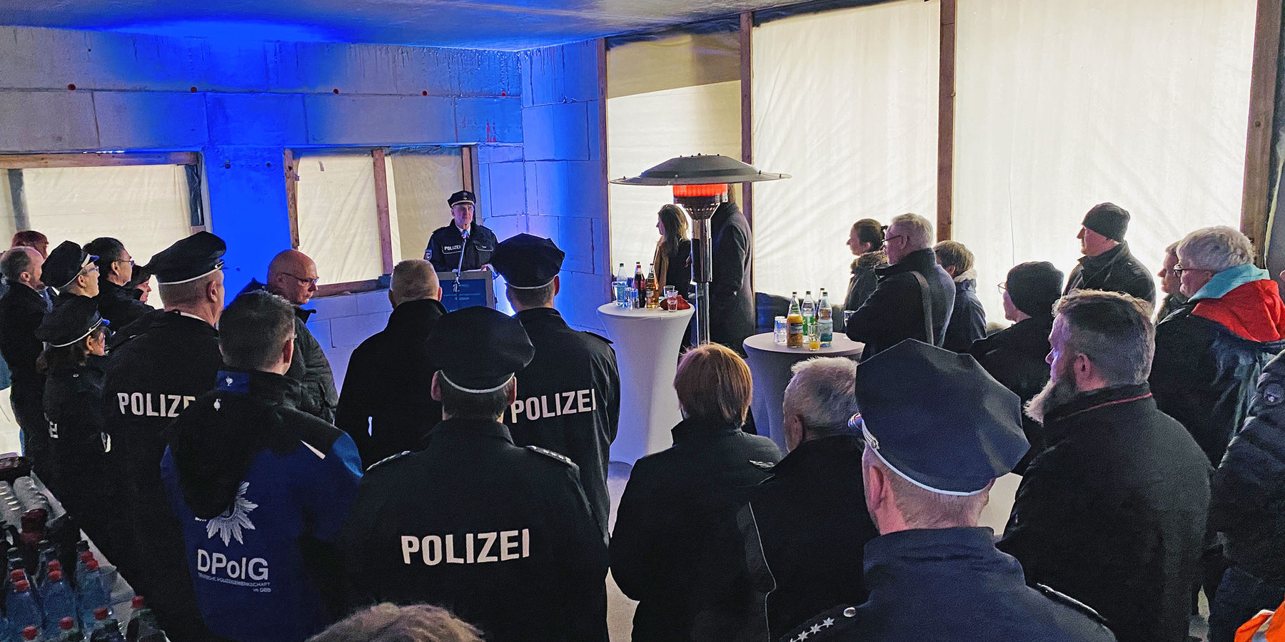 Thomas Dabel vom Polizeipräsidium Rostock richtet das Grußwort des Polizeipräsidenten Peter Mainka aus. © 2020 Christian Hoffmann, Finanzministerium Mecklenburg-Vorpommern