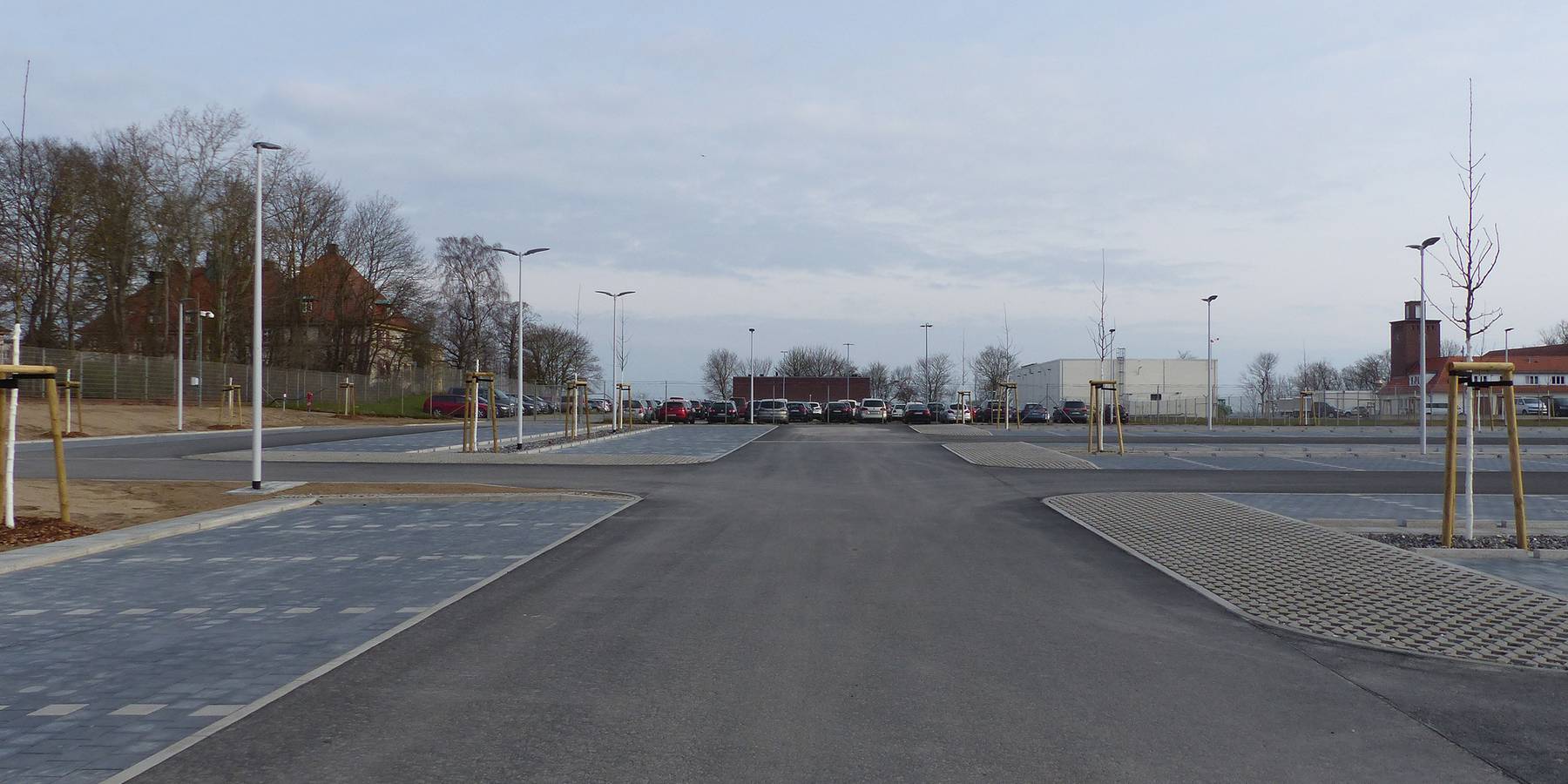Blick Richtung Norden - im Hintergrund der vorhandene provisorische Parkplatz © 2021 SBL Greifswald