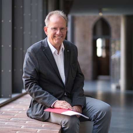 Professor Dr. Reinhard Schäfertöns, Rektor der HMT Rostock © 2021 Mirco Dalchow