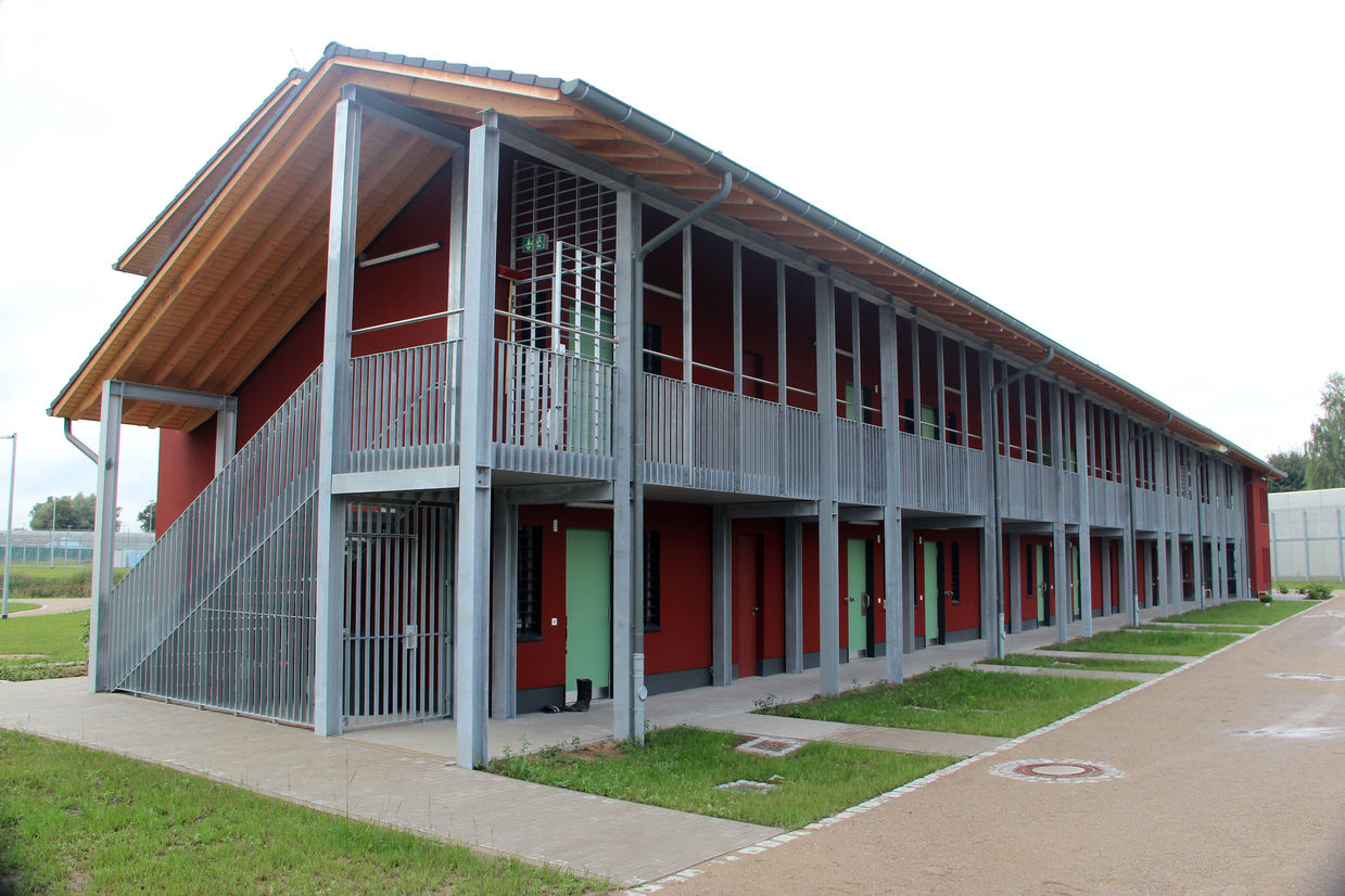 Verwaltungs- und Therapiegebäude © 2013 Betrieb für Bau und Liegenschaften Mecklenburg-Vorpommern