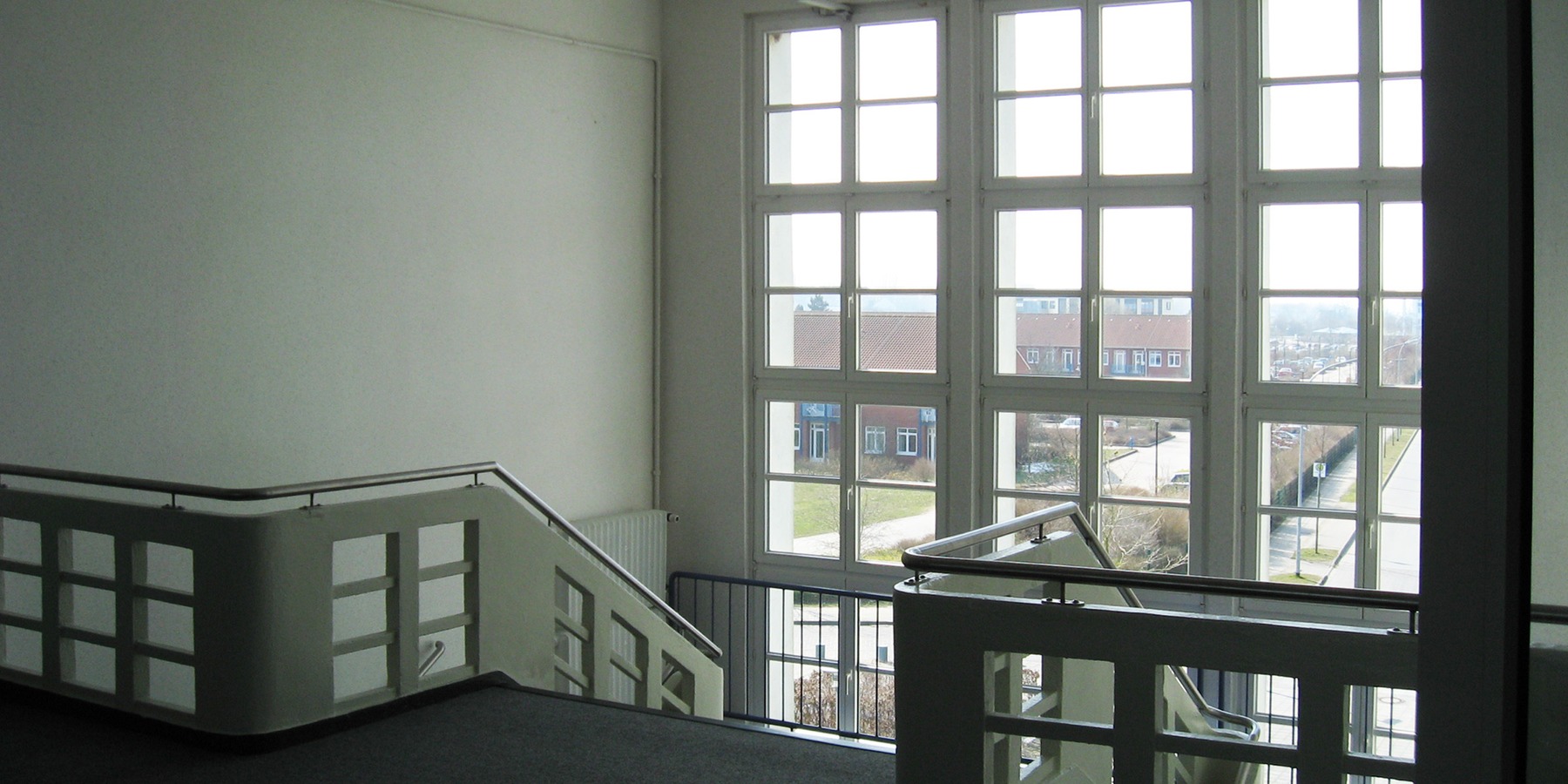 Blick in ein saniertes  neues altes  Treppenhaus © 2008 Betrieb für Bau und Liegenschaften Mecklenburg-Vorpommern