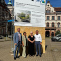 Baustelleneröffnung v.l.n.r. Herr Dr. Geue, Frau Pfeifer MdL, Frau Henning SBL und Bürgermeister Dr. Badenschier © SBL Schwerin
