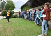 Den Bienen auf der Spur.jpg