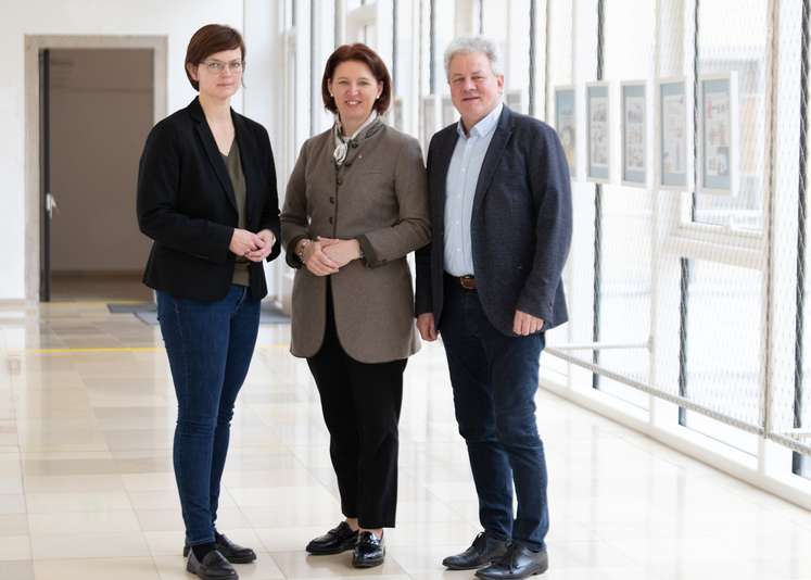 Land OÖ PK Bienenwanderbörse .jpg