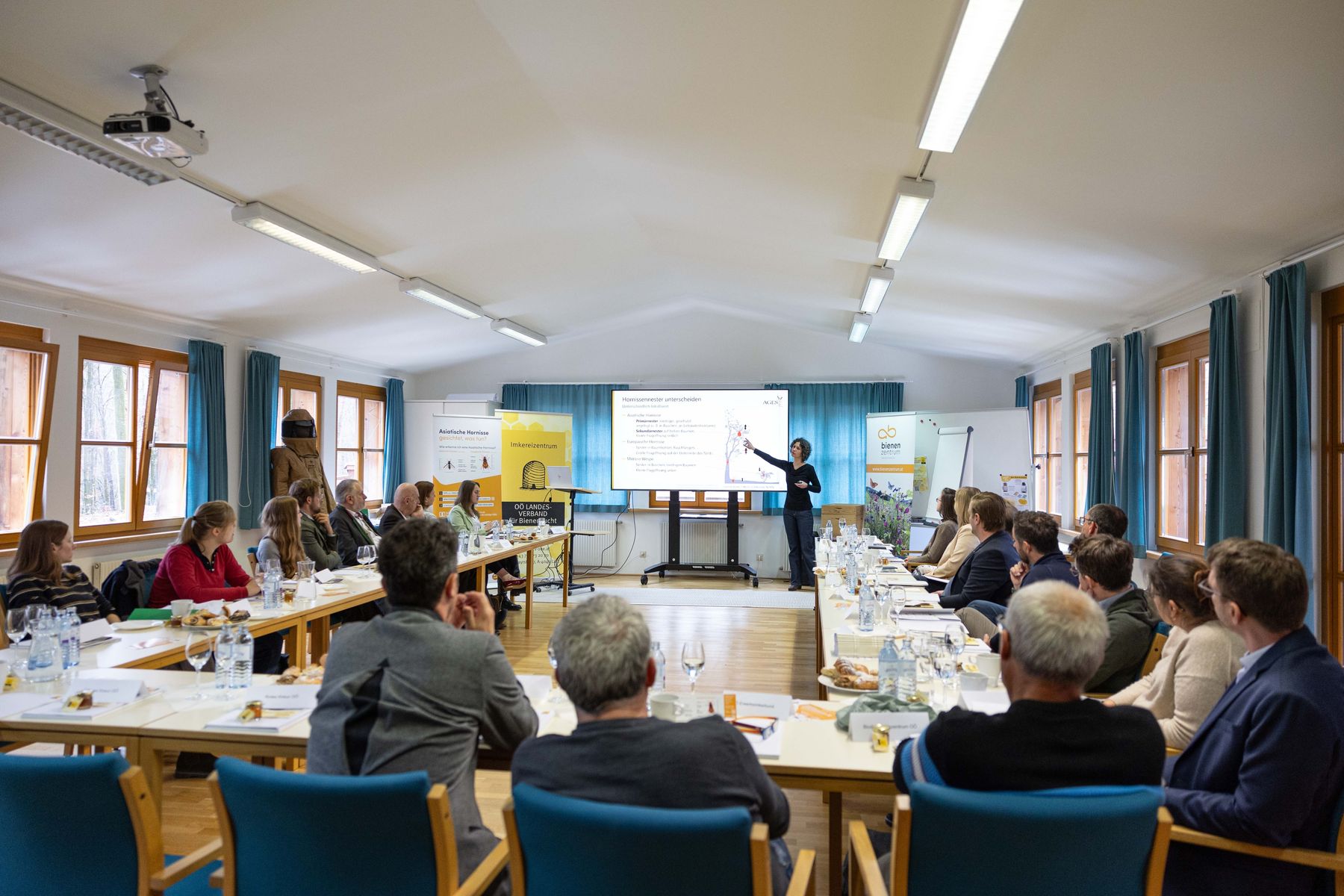 2025 03 13 Dialogforum Vespa Velutina.jpg