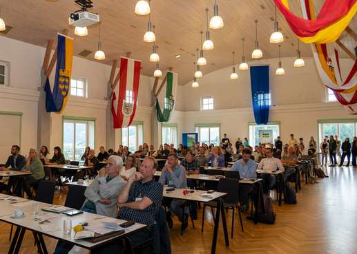 2 2025 Begruenungstagung.jpg