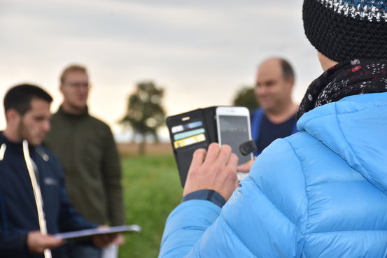 Aktuelle Informationen und Veranstaltungen werden vom Bienenzentrum OÖ und von der Boden.Wasser.Schutz.Beratung auf den Social-Media-Kanälen geteilt..jpg