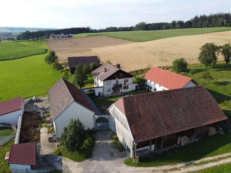 Bauernhof.jpg Bauernhof.jpg