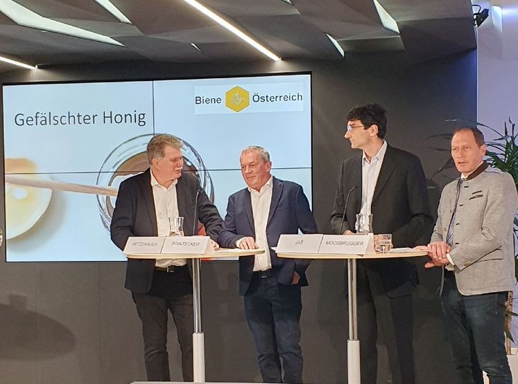 Honigverfälschung © Biene Österreich Honigverfälschung © Biene Österreich