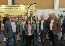 V.l.n.r.: Josef Mayr, Matthias Lentsch, Kerstin Seitz, Klaus Lindinger, Theresa Frühwirth, Wolfgang Pointecker,, Reinhard Hetzenauer © Bienenzentrum OÖ