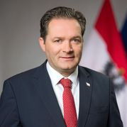 Norbert Totschnig, Bundesminister für Land- und Forstwirtschaft, Klima- und Umweltschutz, Regionen und Wasserwirtschaft..jpg