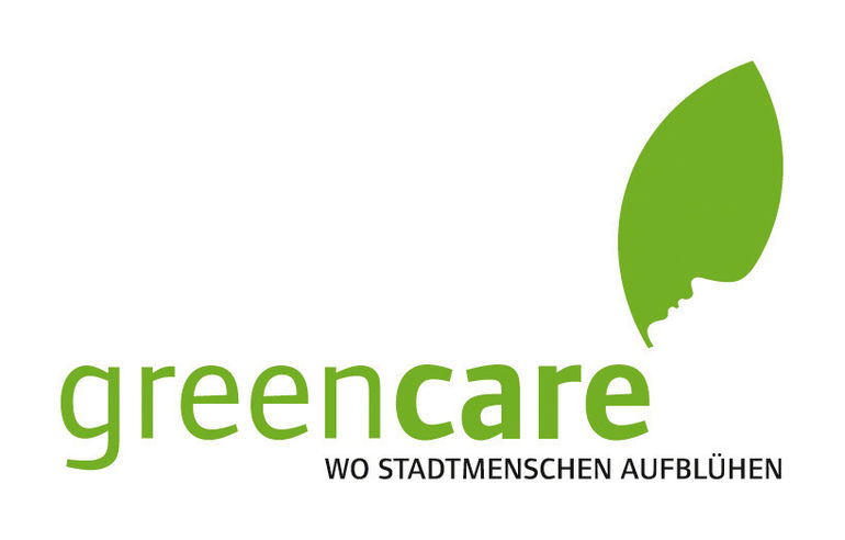 Pressegespräch_mit_BM_Berlakovich_am_5._Oktober_2011.jpg  Pressegespräch_mit_BM_Berlakovich_am_5._Oktober_2011.jpg