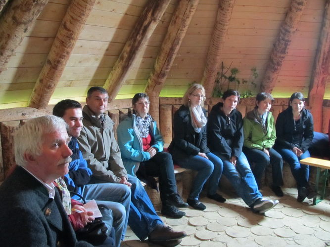 Exkursion OÖ am 29. April 2014 Franzlhof.jpg © Green Care Team Exkursion OÖ am 29. April 2014 Franzlhof.jpg © Green Care Team