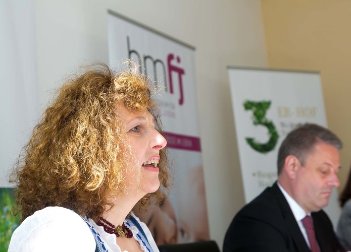 Offizielle Eröffnung des 3er-Hofs am 7. Mai 2015.jpg © Strasser Robert Offizielle Eröffnung des 3er-Hofs am 7. Mai 2015.jpg © Strasser Robert