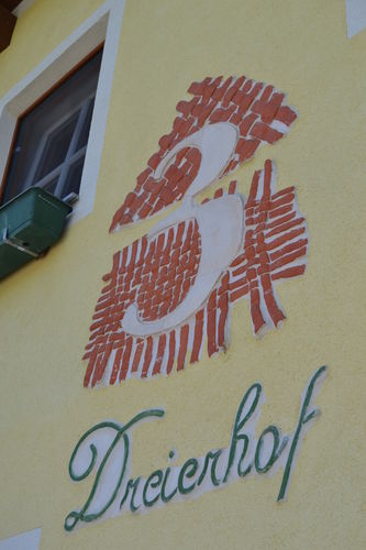 Hoftafelübergabe: 3er-Hof wird Green Care-zertifizierter Ort der Begegnung.jpg © Zach Hoftafelübergabe: 3er-Hof wird Green Care-zertifizierter Ort der Begegnung.jpg © Zach