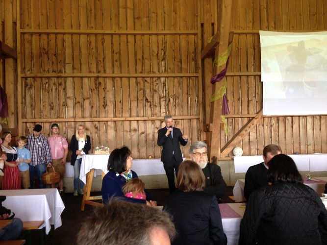 Biohof Linden ist nun auch Lebenshilfe Werkstätte.jpg © Möbius Biohof Linden ist nun auch Lebenshilfe Werkstätte.jpg © Möbius