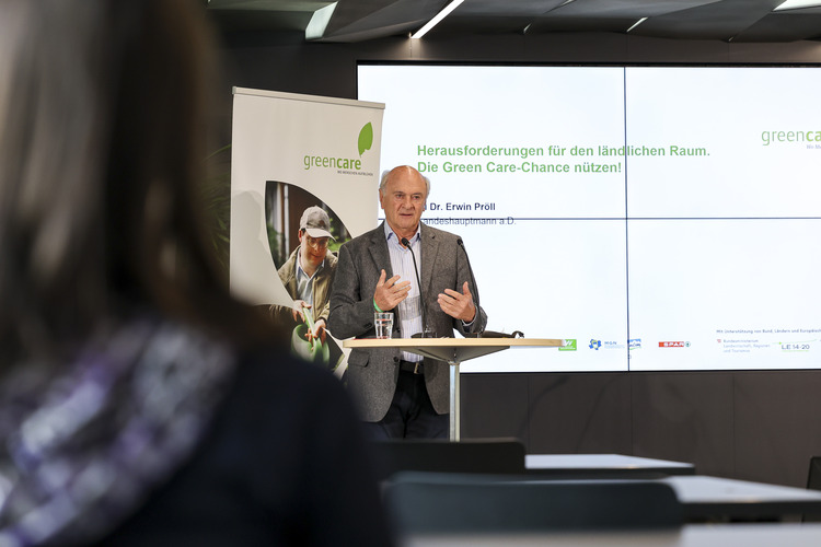 © GCÖ_APA-Fotoservice Reither_8. GC Tagung_Pröll_03.jpg  © GCÖ_APA-Fotoservice Reither_8. GC Tagung_Pröll_03.jpg