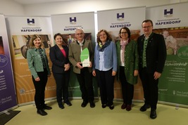 [1772442461399552.jpg]