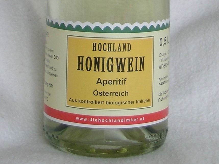 Ein blumiger Wein mit der intensiven Note der Lindenblüten. Ein blumiger Wein mit der intensiven Note der Lindenblüten.