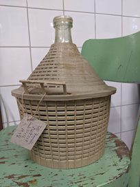 Korbflasche zur Aufbewahrung Korbflasche zur Aufbewahrung