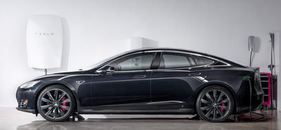 © Tesla Motors / Model S und "Powerwall Home Battery"