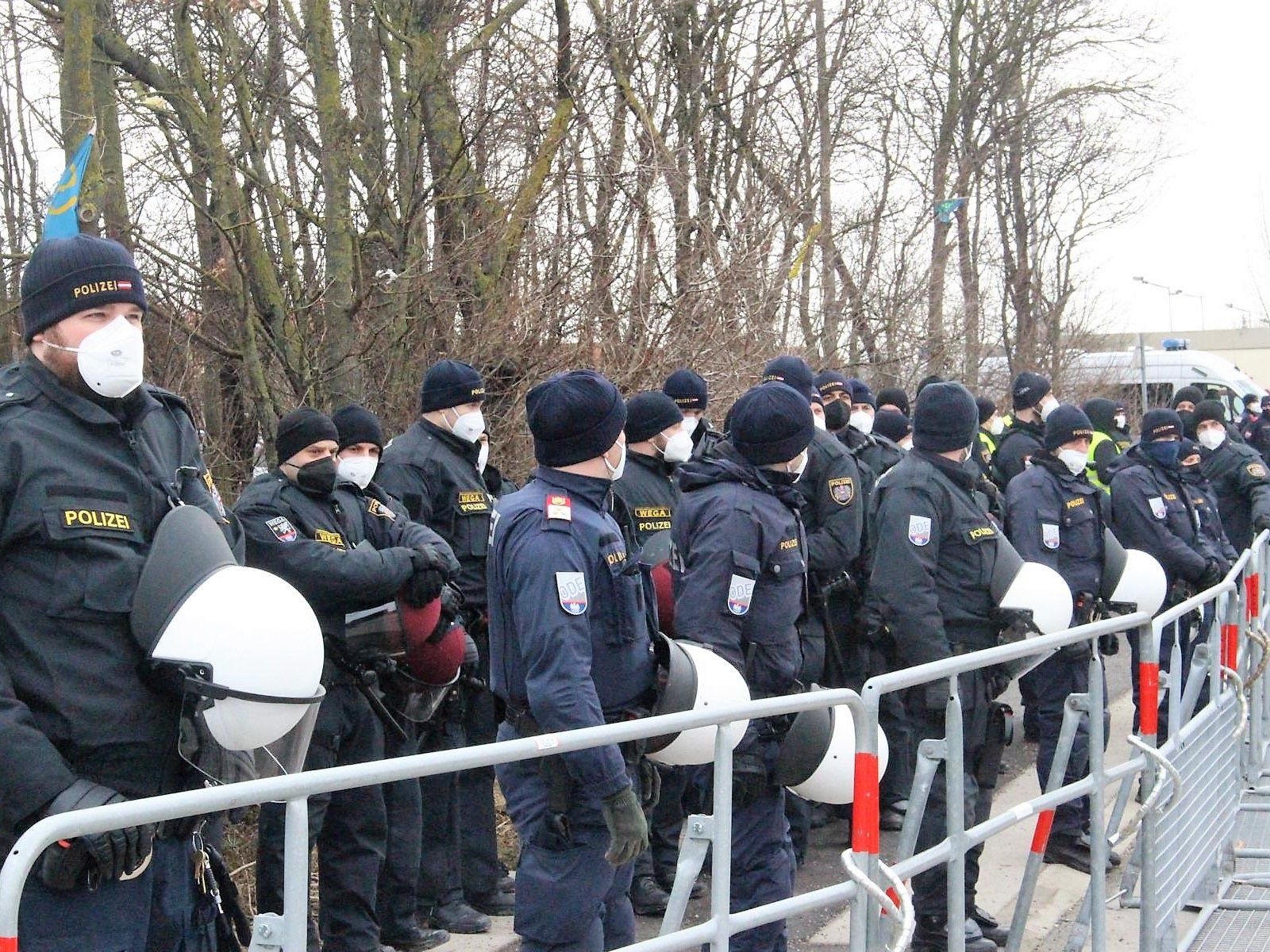 © AL / Polizeiaufgebot in großem Ausmaß