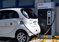 © EON– Schnellladestation an der Autobahn