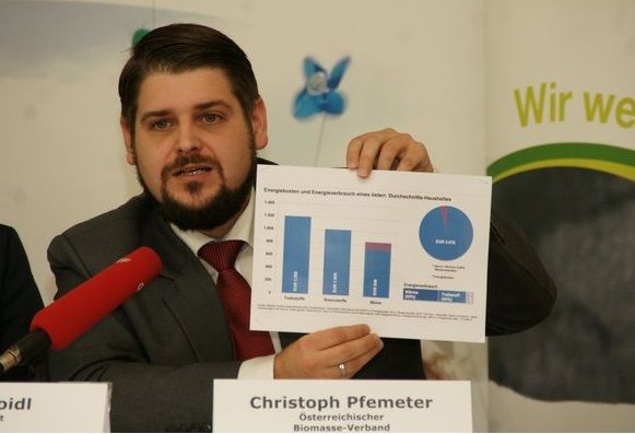 © oekonews W.J.Pucher /Christoph Pfemeter Biomasse-Verband: 1,5 Prozent der gesamten Energiekosten eines Haushalts sichern 10.000 Arbeitsplätze in Österreich
