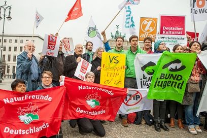 © Bund– Unzählige Organisationen beteiligten sich an der Demo