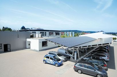 © Kyocera– Der Strom für die E–Fahrzeuge kommt von der Sonne