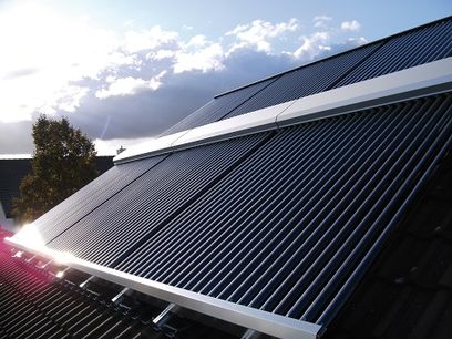 © Fraunhofer ISE/  Systeme mit Luftkollektoren können zur Beheizung oder Belüftung von Gebäuden sowie zur Trocknung in Landwirtschaft und Industrie eingesetzt werden.