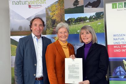 © VLK/A.Serra / Umweltlandesrat Johannes Rauch, Hildegard Breiner, Vorsitzende des Vorarlberger und Naturschutzbundes Gerlind Weber, Vorsitzende des Naturschutzrates © VLK/A.Serra / Umweltlandesrat Johannes Rauch, Hildegard Breiner, Vorsitzende des Vorarlberger und Naturschutzbundes Gerlind Weber, Vorsitzende des Naturschutzrates