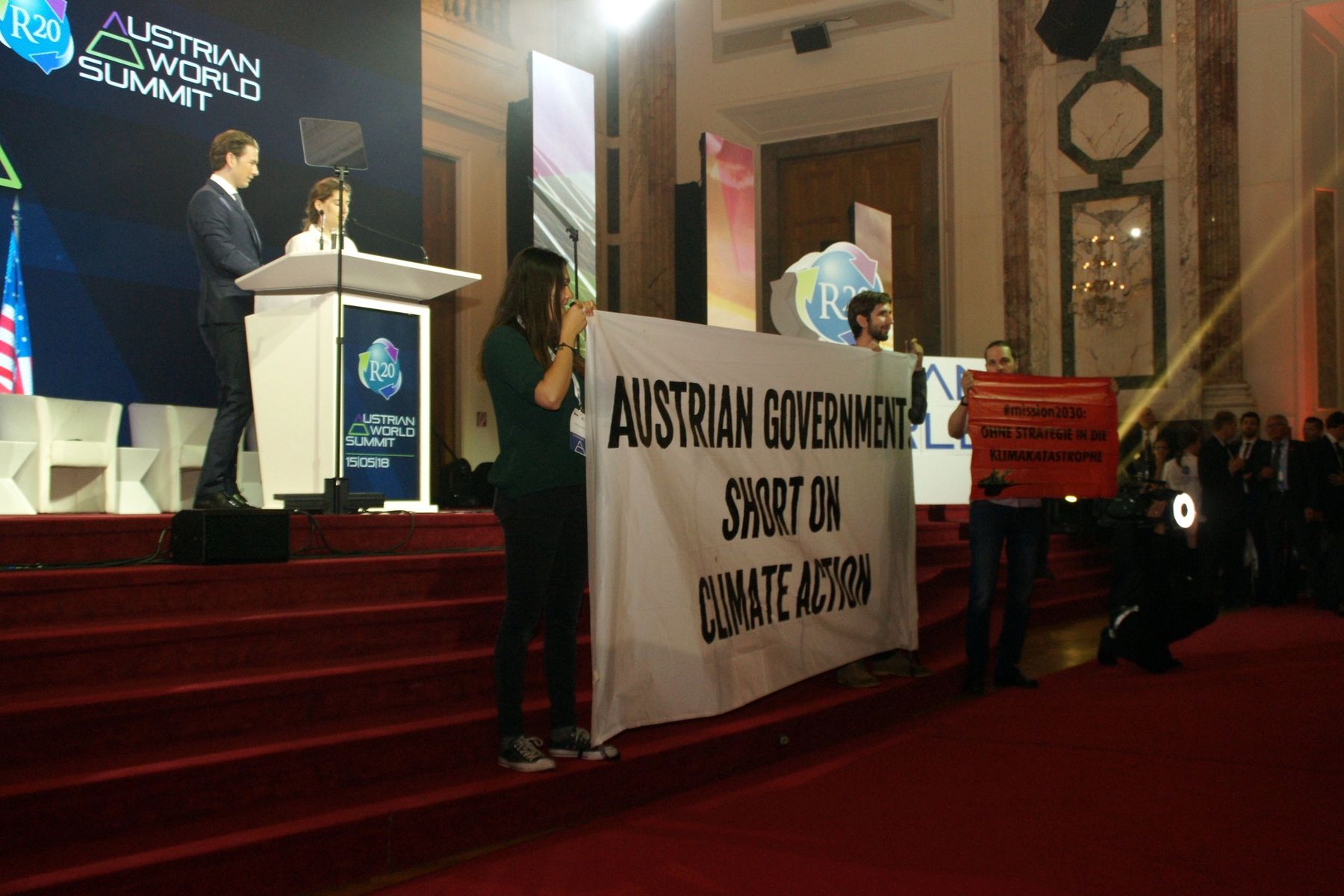 © oekonews - Wolfgang Pucher /  "System Change, not Climate Change!"