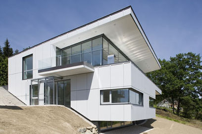 © ARCH + MORE / Blende 16  Wohn– und Bürohaus Gabriel in Velden,