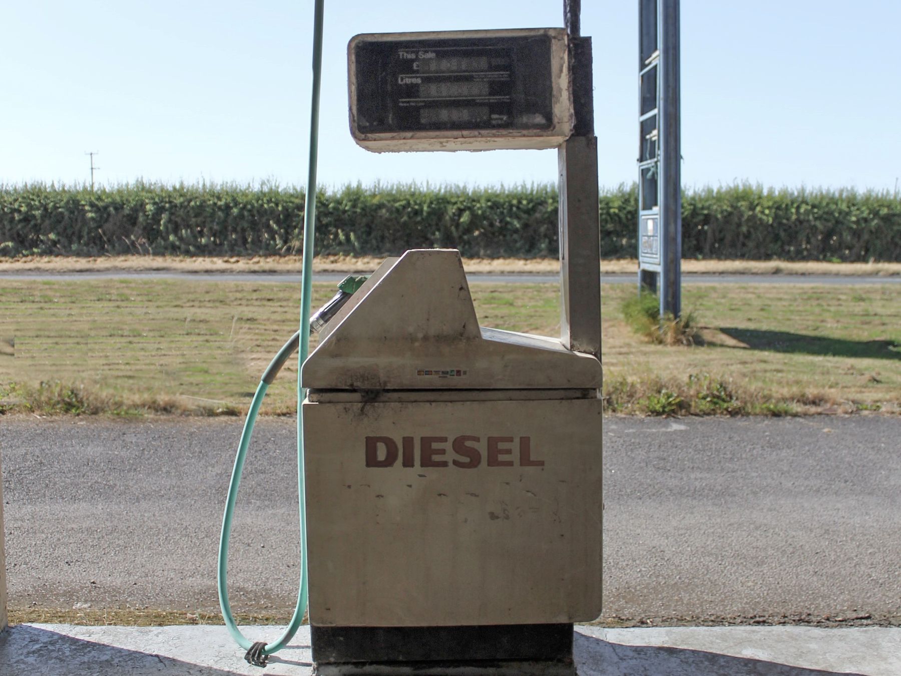 © Rob Wingate auf unsplash / Fossile Energie