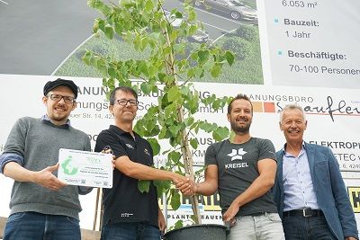 © Klimabündnis OÖ. / Ein Baum für Kreisel