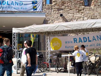 © Michael Sigmund – Österreichischer Radgipfel 2012 auf der Burg Perchtoldsdorf (NÖ)