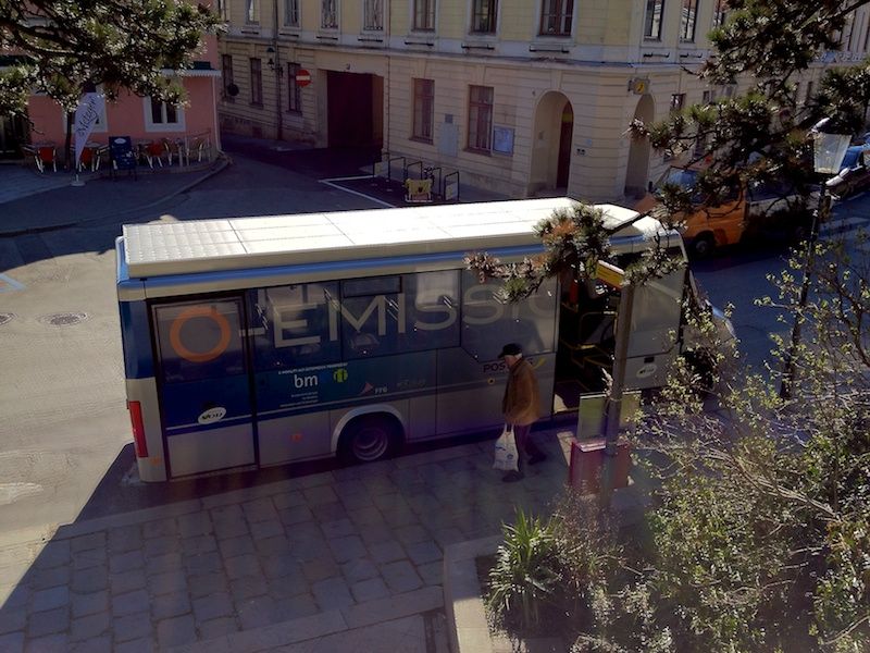 © Michael Sigmund – Die Anreise zum Österreichischen Radgipfel 2012 war nicht nur mit Auto oder Fahrrad möglich, sondern auch vom Bahnhof Perchtoldsdorf mit dem SOLARBUS