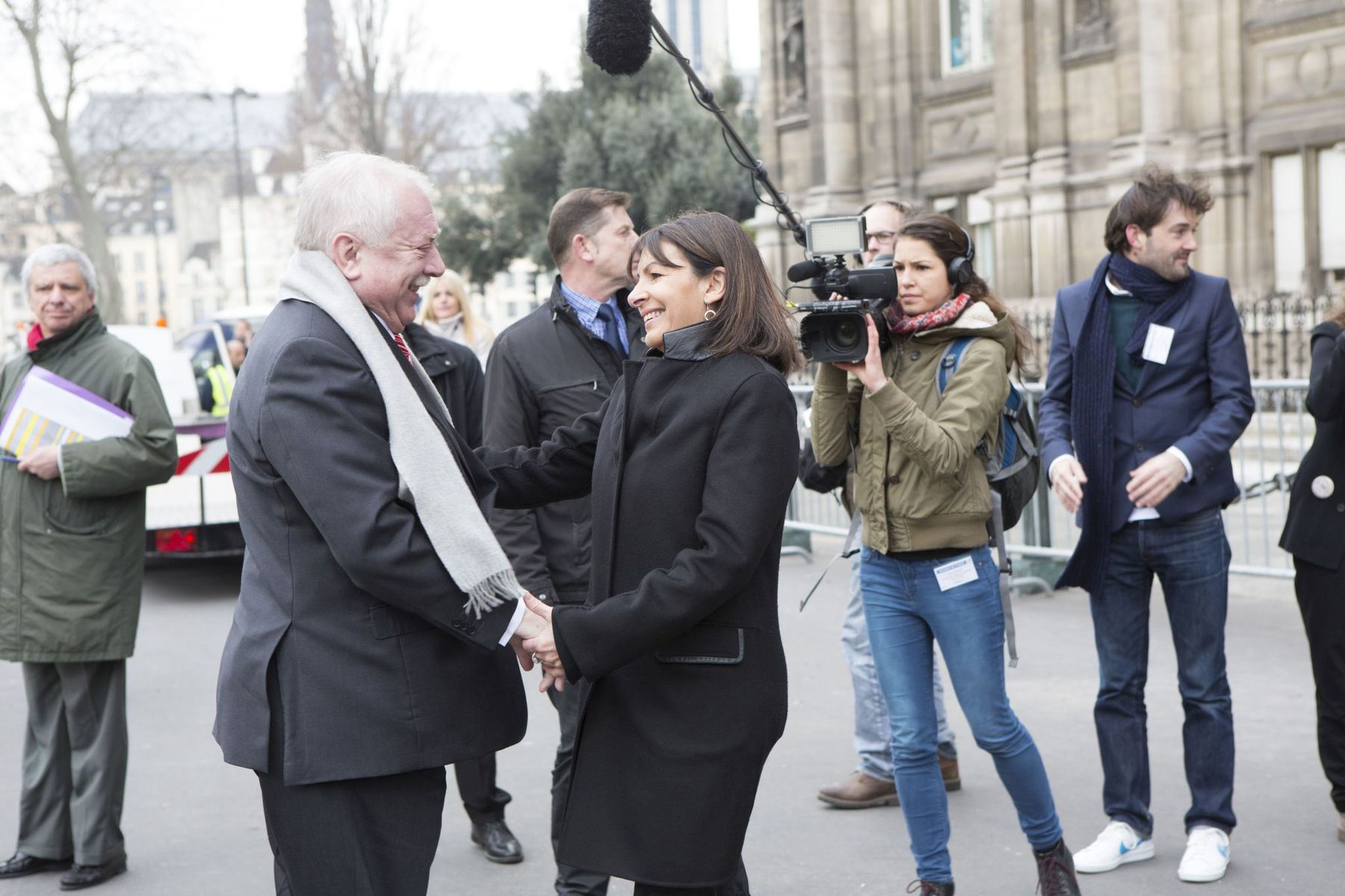 © Henri Garat-Mairie de Paris / Die Pariser Bürgermeisterin Anne Hidalgo begrüßt Bürgermeister Michael Häupl