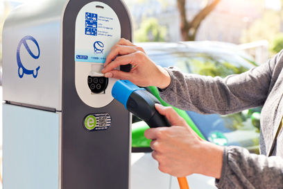 © hubject– Laden mit intercharge