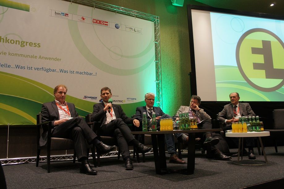 © oekonews- Spannende Diskussion bei der El-Motion