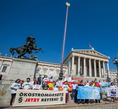 © Astrid Knie/  Ökostromgesetz jetzt!
