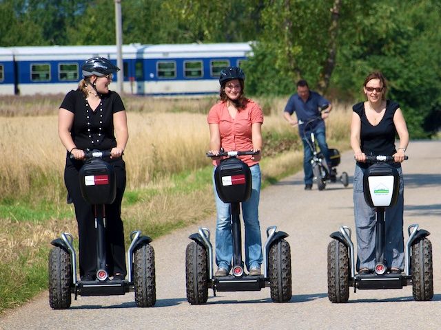 © Michael Sigmund – Mit der S–Bahn zu Segway und Co.
