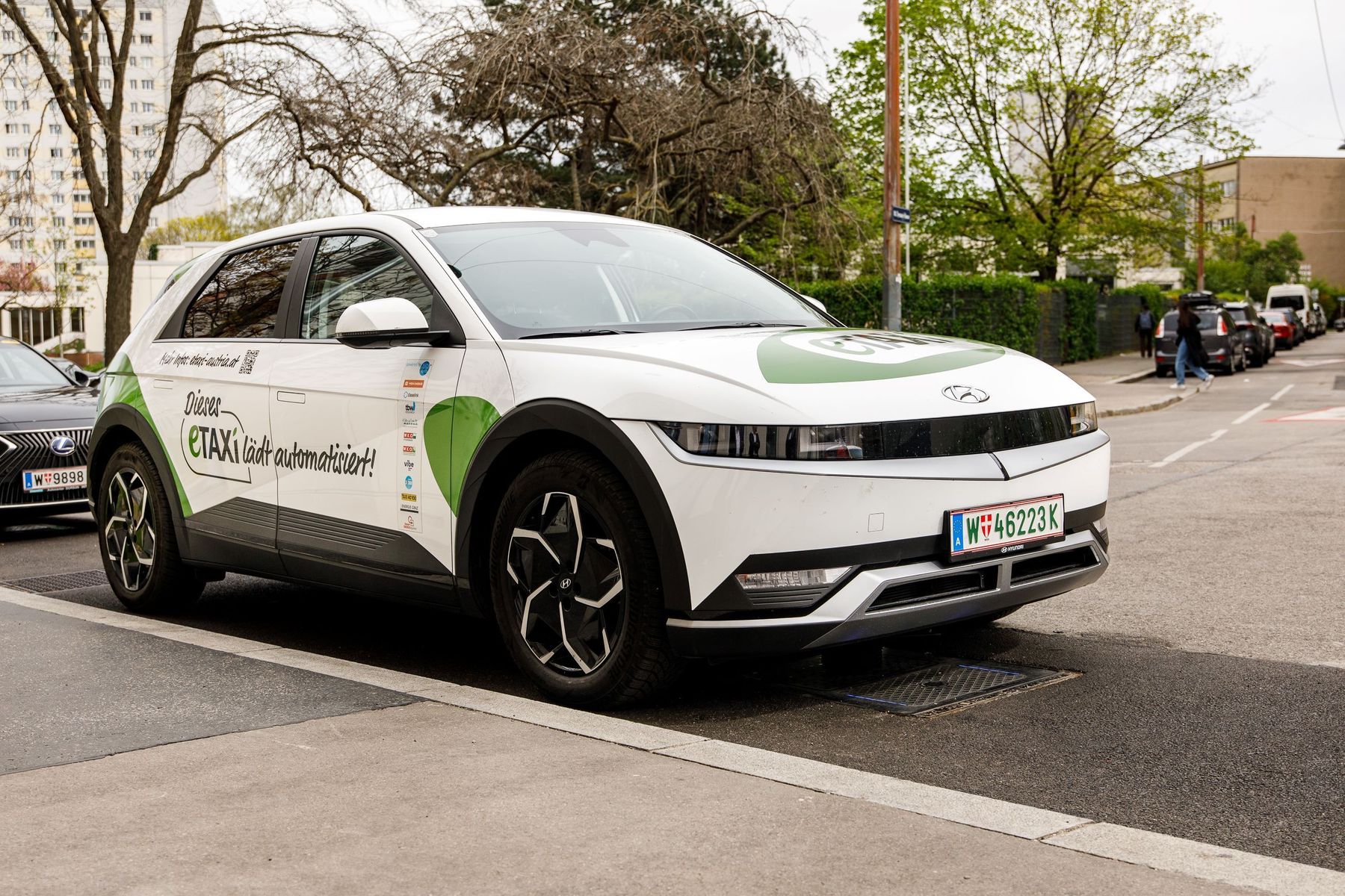 WienEnergie ETaxiStandplatz 3.4.24-3969.jpg