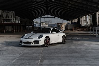 porsche-4795517 1280.jpg