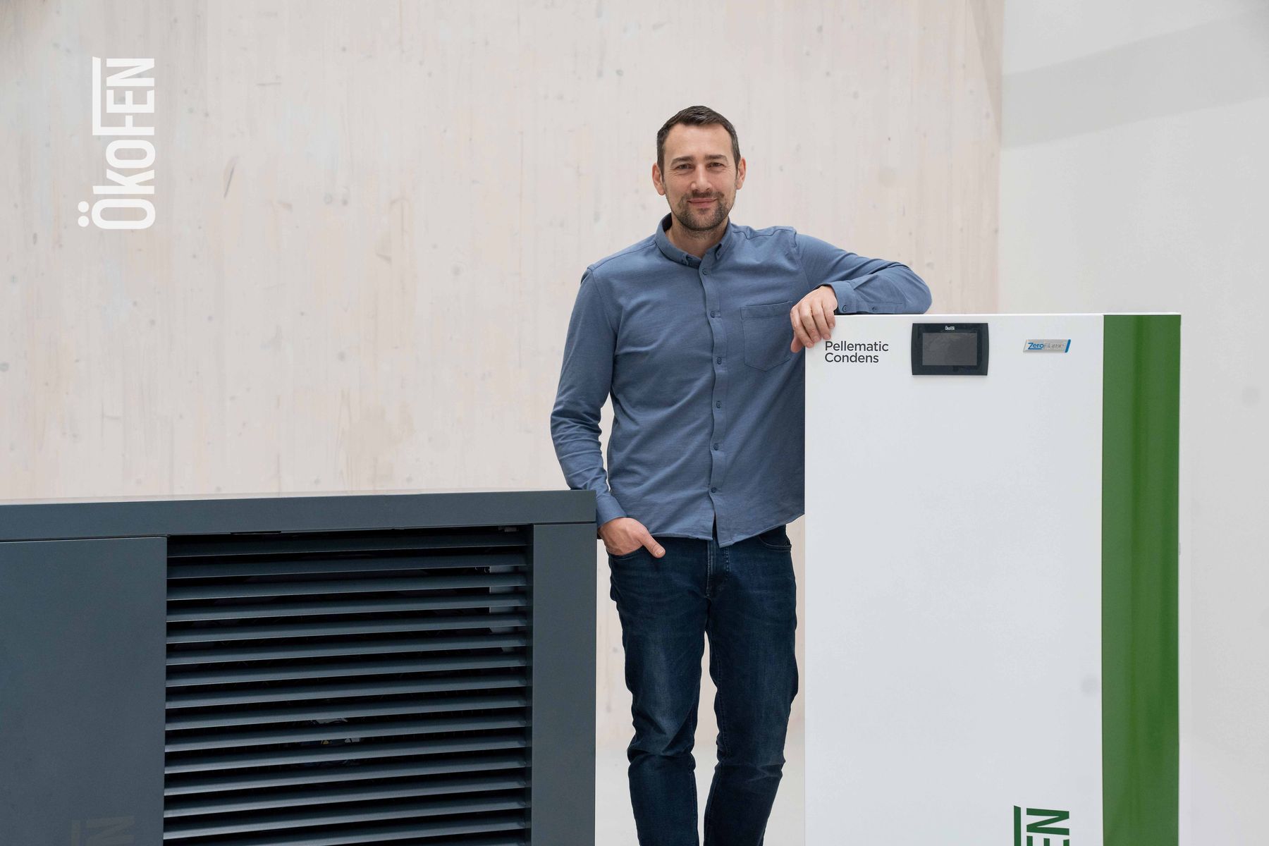 Stefan Ortner, CEO von ÖkoFEN, lädt zum Besuch des ÖkoFEN-Standes auf die Welser Energiesparmesse © ÖkoFEN.jpg